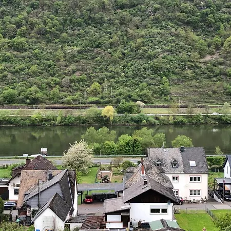 Moselburgblick Apartamento
