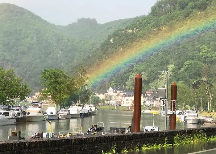 Moselburgblick Apartamento *